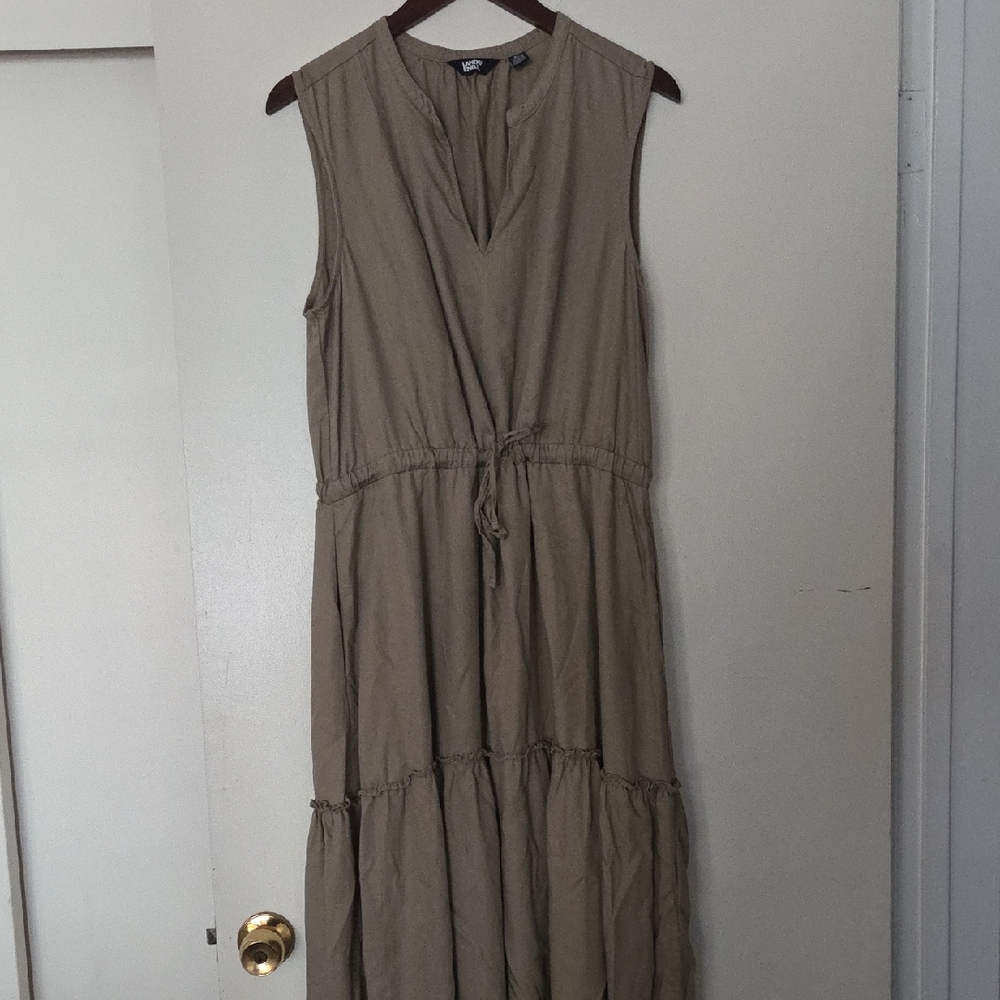 Lands' End Sleeveless Tiered Maxi Dress - Kaki Color. Like New